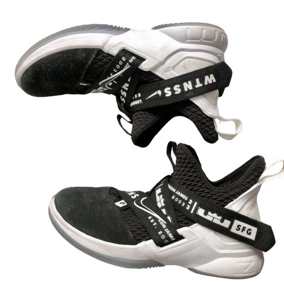 Nike Lebron Solider XII Basketball Sneakers Size 7 - Picture 2 of 12